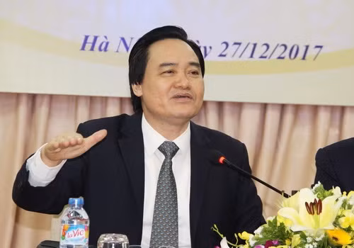 Bộ trưởng Nhạ nêu quyết tâm, từ năm 2018, học sư phạm phải là những học sinh ưu tú nhất (Ảnh: Bộ Giáo dục và Đào tạo)