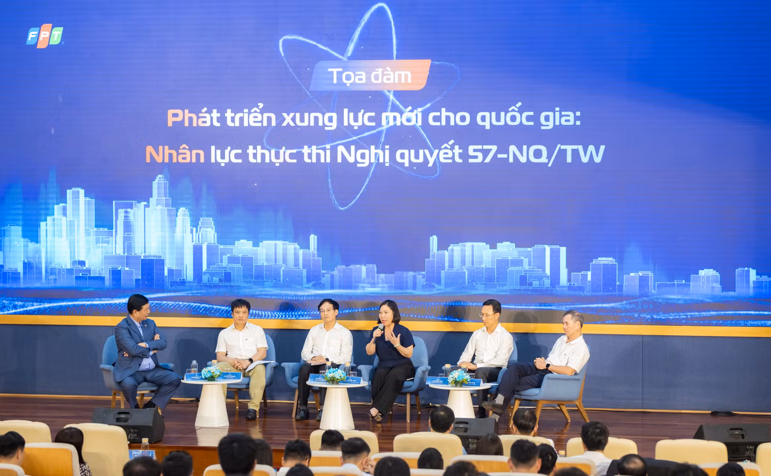 anh (4).JPG