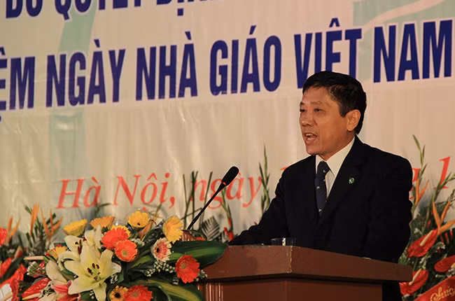 Giáo sư Mai Trọng Nhuận Giáo sư Mai Trọng Nhuận