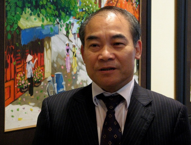 Thứ trưởng Nguyễn Vinh Hiển cho biết, cách đánh giá học sinh hiện nay của chúng ta đang lạc hậu vô cùng. Ảnh Xuân Trung Thứ trưởng Nguyễn Vinh Hiển cho biết, cách đánh giá học sinh hiện nay của chúng ta đang lạc hậu vô cùng. Ảnh Xuân Trung