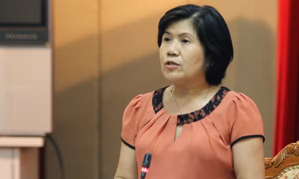 Bà Nguyễn Thị Kim Dung (Phòng đào tạo, bồi dưỡng, tuyển dụng - Sở Nội vụ Hà Nội): Những đối tượng được tiếp nhận sẽ được đãi ngộ thu hút một lần với giá trị bằng 20 lần lương tối thiểu tại thời điểm thu hút. Ảnh Xuân Trung Bà Nguyễn Thị Kim Dung (Phòng đào tạo, bồi dưỡng, tuyển dụng - Sở Nội vụ Hà Nội): Những đối tượng được tiếp nhận sẽ được đãi ngộ thu hút một lần với giá trị bằng 20 lần lương tối thiểu tại thời điểm thu hút. Ảnh Xuân Trung