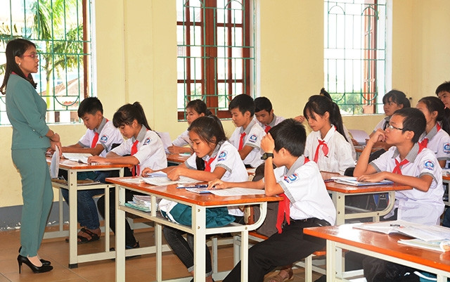 Để học trò đi vào nề nếp, cô giáo cần nói chuyện chân thành với phụ huynh để thống nhất việc giáo dục học trò. (Ảnh minh hoạ trên Báo Nhân Dân) Để học trò đi vào nề nếp, cô giáo cần nói chuyện chân thành với phụ huynh để thống nhất việc giáo dục học trò. (Ảnh minh hoạ trên Báo Nhân Dân)