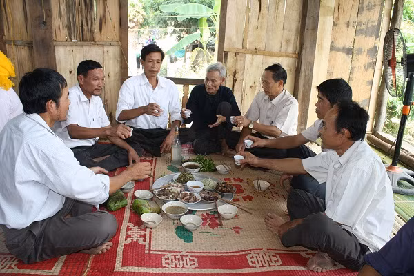Tiên tửu, Phật tửu, Nhân tửu, Cuồng tửu, Tục tửu và Cẩu tửu ảnh 2