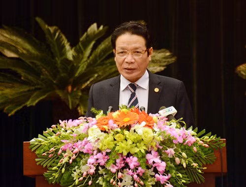 Đồng chí Hoàng Vĩnh Bảo, Thứ trưởng Bộ Thông tin và Truyền thông báo cáo đánh giá công tác báo chí năm 2017 và một số nhiệm vụ trọng tâm năm 2018.