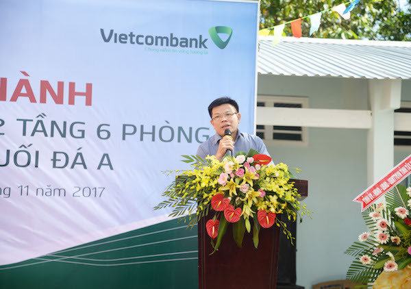 Ông Đào Minh Tuấn – Phó Tổng giám đốc, Chủ tịch Công đoàn Vietcombank phát biểu tại buổi lễ.