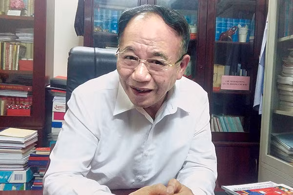 Giáo sư Hoàng Chí Bảo. Giáo sư Hoàng Chí Bảo.