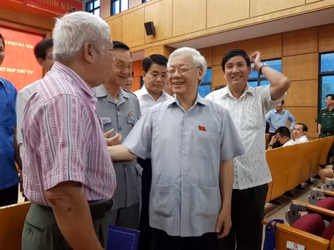 Tổng Bí thư Nguyễn Phú Trọng tiếp xúc cử tri 2 quận Ba Đình, Tây Hồ (Hà Nội)