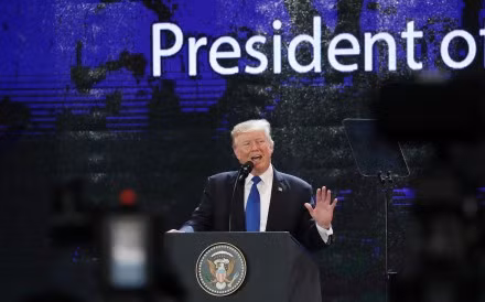 Tổng thống Mỹ Donald Trump phát biểu tại Hội nghị APEC - 2017 (Ảnh: Reuters)