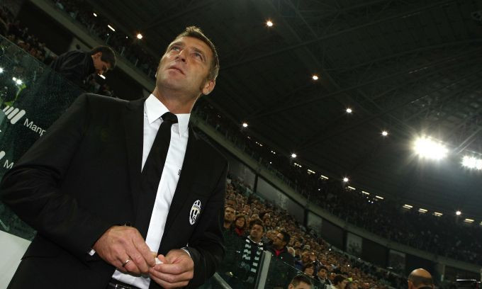 HLV Massimo Carrera đang có sự khởi đầu ở Serie A như mơ. HLV Massimo Carrera đang có sự khởi đầu ở Serie A như mơ.