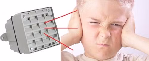 13. Thiết bị chống giới trẻ tụ tập Theo nhà thiết kế Stapleton, thiết bị được đặt tên là “Con muỗi” phát ra thứ âm thanh rất khó chịu được lắp đặt bên ngoài siêu thị, hoặc bất kỳ nơi nào mà giới trẻ thường tụ tập và gây ra nhiều rắc rối. Stapleton sau đó đã sử dụng công nghệ này để tạo ra chuông điện thoại siêu âm đặc biệt để các học sinh có thể nghe thấy, trong khi giáo viên không thể nghe. Hiện thiết bị “Con muỗi” đã được lắp đặt tại nhiều nơi ở Vương quốc Anh.