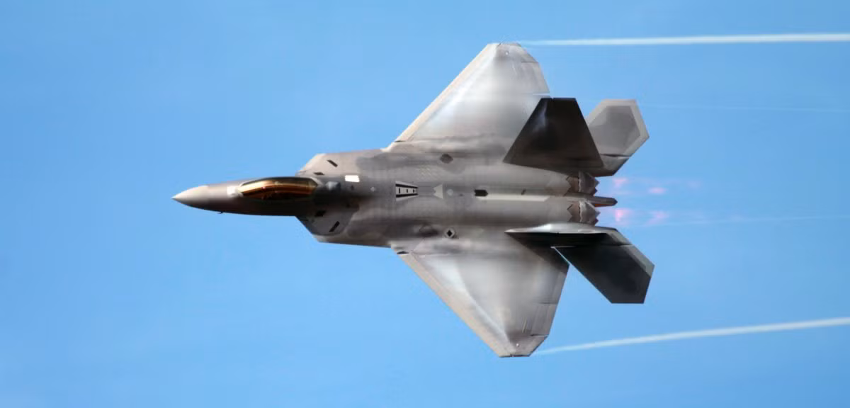 Tàng hình cơ F-22 của Mỹ Tàng hình cơ F-22 của Mỹ