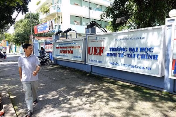Năm 2019, Trường đại học Kinh tế Tài chính thành phố Hồ Chí Minh được phép tuyển sinh và đào tạo trình độ đại học chính quy ngôn ngữ Hàn Quốc, mã ngành 7220210 (Ảnh minh họa: UEF).