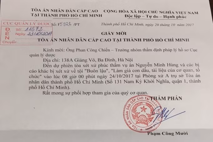 Giấy mời tham dự phiên tòa gửi tới ông Phan Công Chiến. Giấy mời tham dự phiên tòa gửi tới ông Phan Công Chiến.