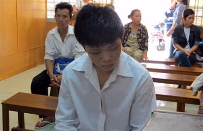 Nhậu say bí tỉ, thiếu nữ bị hiếp dâm tập thể bên vệ đường ảnh 1 Nhậu say bí tỉ, thiếu nữ bị hiếp dâm tập thể bên vệ đường ảnh 1