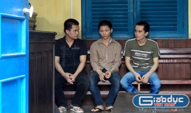 Các bị cáo tại phiên tòa phúc thẩm.