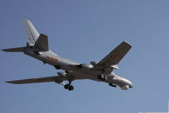 Máy bay ném bom H-6H Trung Quốc Máy bay ném bom H-6H Trung Quốc