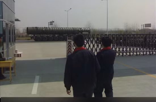 Tên lửa chiến lược - xuyên lục địa DF-41 do báo chí Trung Quốc công bố