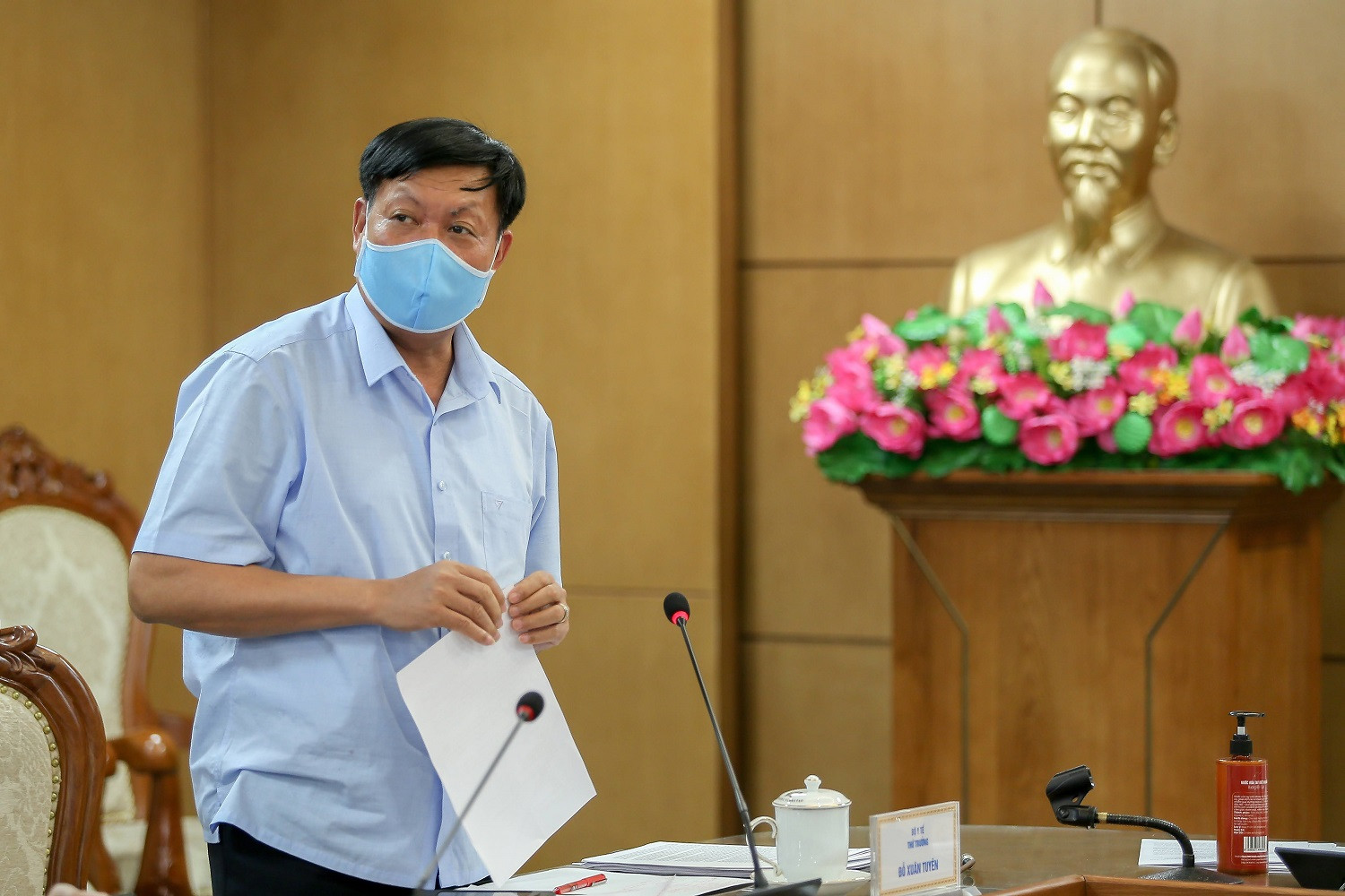 Ông Đỗ Xuân Tuyên, Thứ trưởng Bộ Y tế (ảnh: Bộ Giáo dục và Đào tạo) Ông Đỗ Xuân Tuyên, Thứ trưởng Bộ Y tế (ảnh: Bộ Giáo dục và Đào tạo)