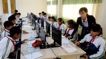 "Thầy giáo khoa học" truyền đam mê lập trình cho học trò ảnh 3 "Thầy giáo khoa học" truyền đam mê lập trình cho học trò ảnh 3