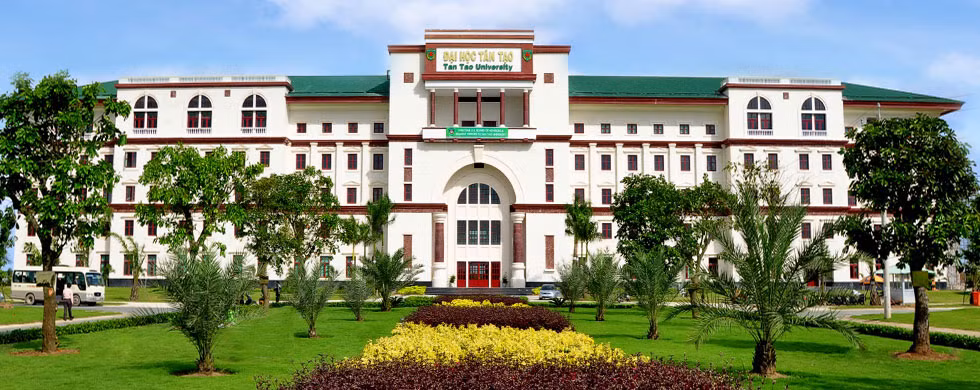 Trường đại học Tân Tạo trong thời gian qua đã xảy ra rất nhiều sai phạm - Ảnh Trường đại học Tân Tạo Trường đại học Tân Tạo trong thời gian qua đã xảy ra rất nhiều sai phạm - Ảnh Trường đại học Tân Tạo