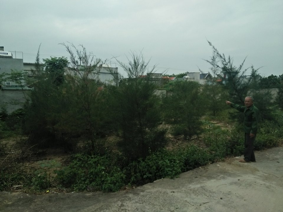 Thửa đất của hộ gia đình bà K.T.M. (thôn 7) mua với giá 50 triệu đồng nhưng nhiều năm không được sang tên đổi chủ. Ảnh: XUÂN QUANG. Thửa đất của hộ gia đình bà K.T.M. (thôn 7) mua với giá 50 triệu đồng nhưng nhiều năm không được sang tên đổi chủ. Ảnh: XUÂN QUANG.
