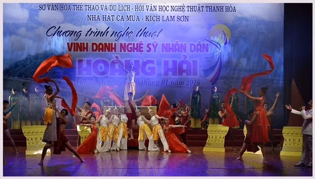 Các tiết mục trong đêm nghệ thuật "Sắc màu xứ Thanh" đặc sắc.