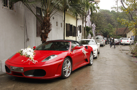 Ferrari F430 mui trần. Ảnh: Quyền Anh, VnExpress Ferrari F430 mui trần. Ảnh: Quyền Anh, VnExpress