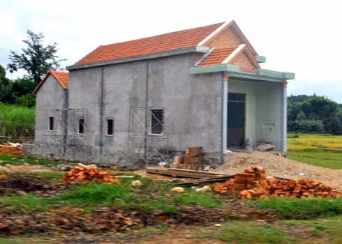 Khu đất Gò Chu - "đất vàng", UBND xã Sơn Thành cấp cho người nhà, bà con cán bộ trong xã, thôn. Ảnh: Trí Tín.