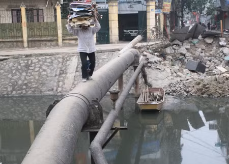 Không khác gì... diễn xiếc Không khác gì... diễn xiếc
