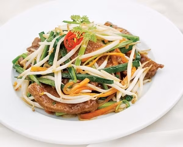 Hãy ăn uống khoa học để đảm bảo sức khỏe cho chính mình và gia đình. Ảnh minh họa trên giaoduc.net.vn.