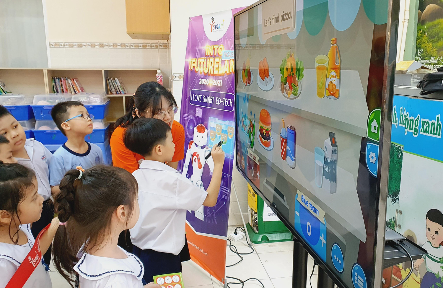 Ngày 12/1, iSMART Education đưa ra chương trình 5 điểm hỗ trợ toàn diện giáo viên tiếng Anh