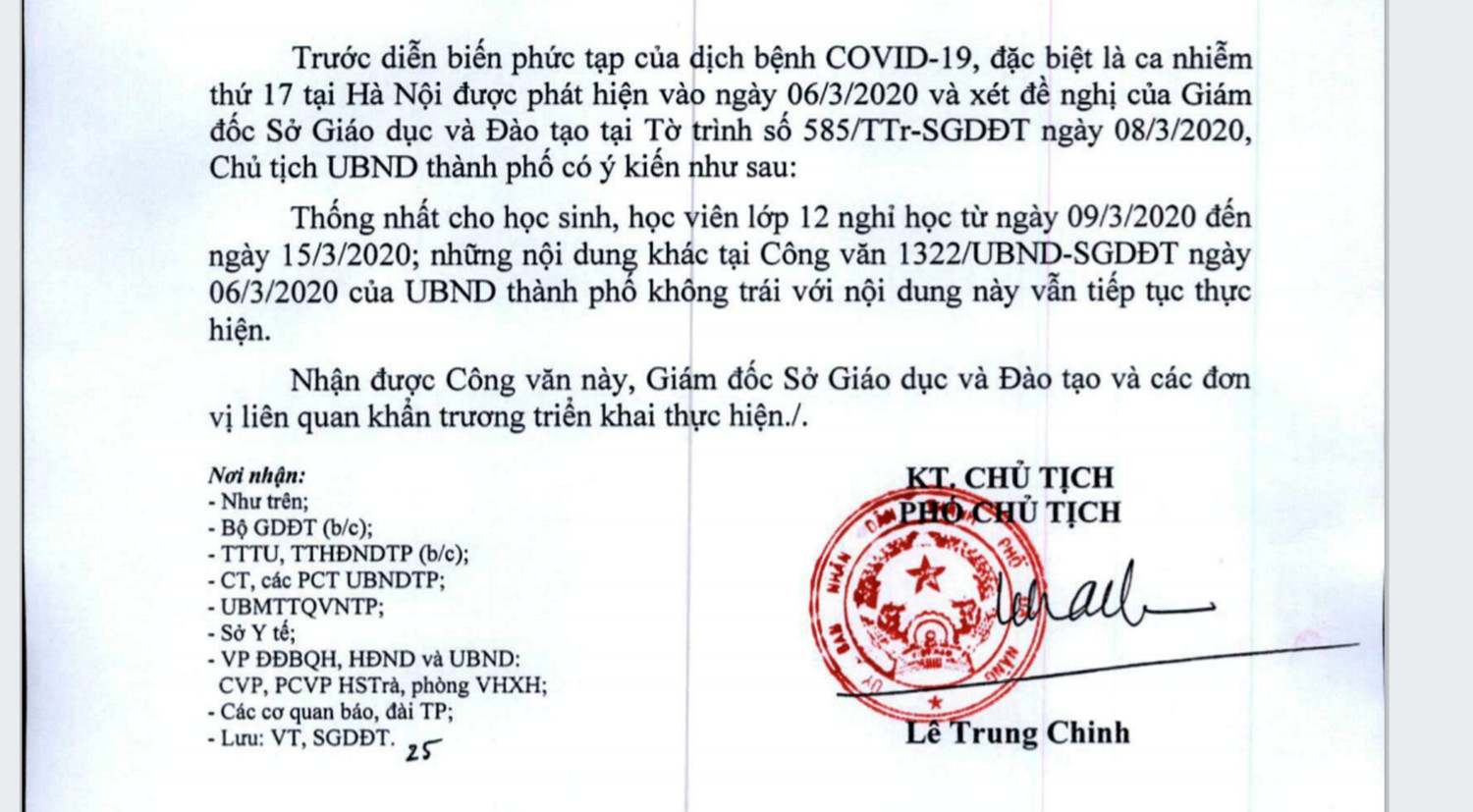 Đà Nẵng thông báo học sinh khối 12 nghỉ học sau một tuần đi học trở lại vì dịch bệnh Covid-19 diễn biến phức tạp. Ảnh: AN