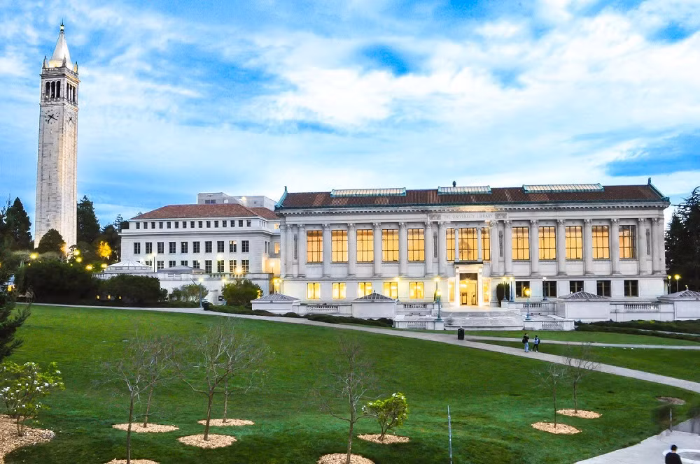 UC Berkeley đại học danh giá lâu đời của Mỹ