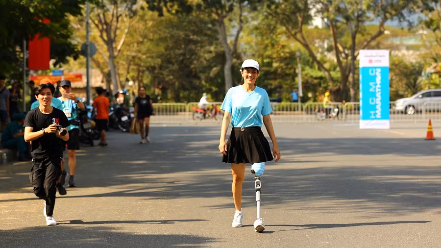 Cô giáo Nguyễn Thị Minh Tâm tại giải HCMC Marathon 2020 (Ảnh: NVCC)