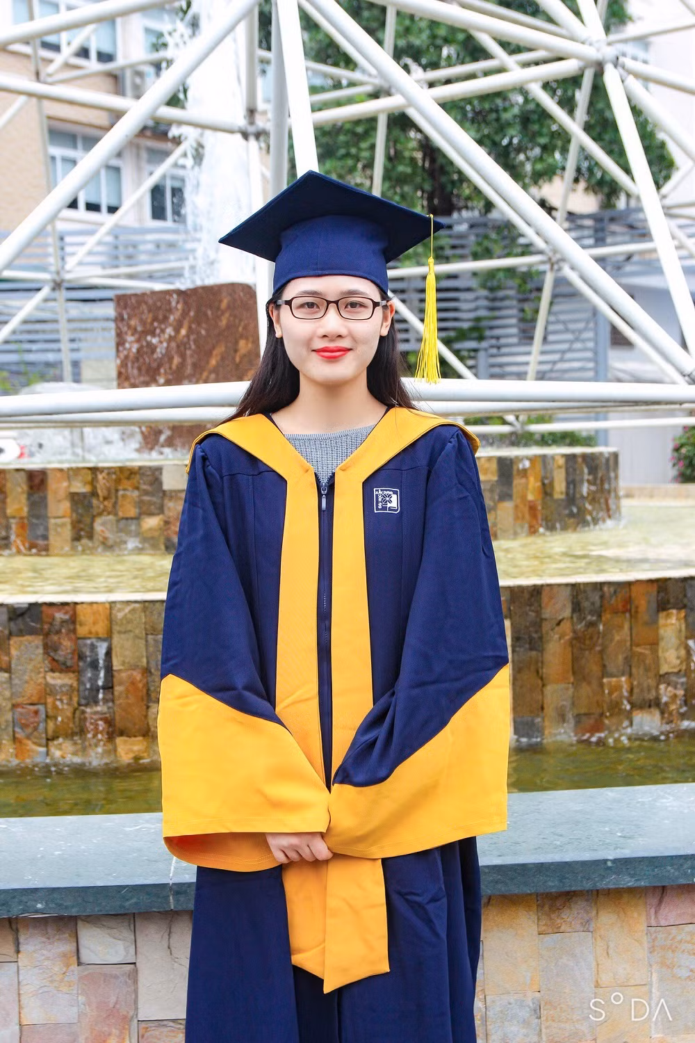 Vũ Thị Hồng Nhung trở thành thủ khoa đầu ra của Trường Đại học Xây dựng năm 2020. (Ảnh: Nhân vật cung cấp)