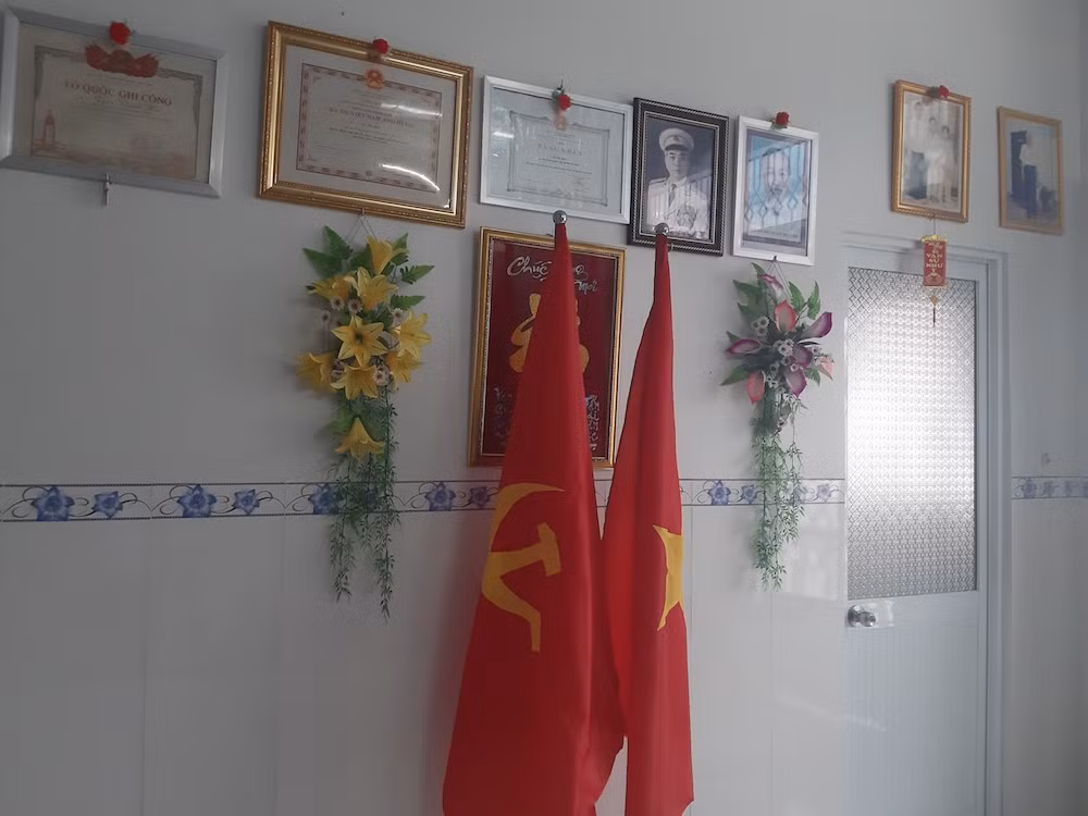 Phòng truyền thống gia đình của thầy Hà Văn Hiền