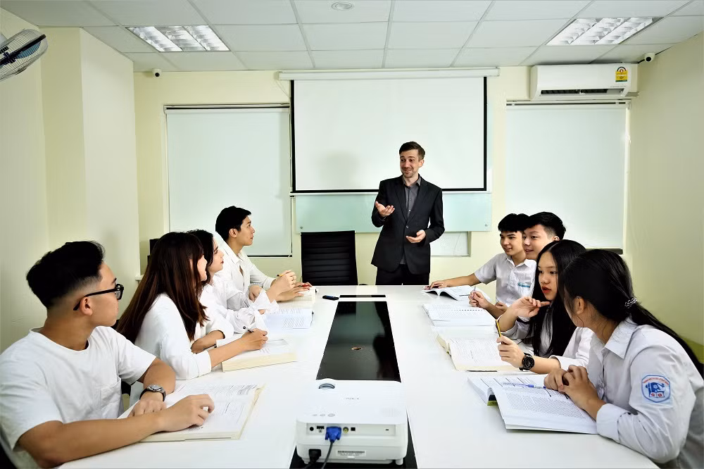 Một lớp học SAT tại ISTAR - Du học và luyện thi