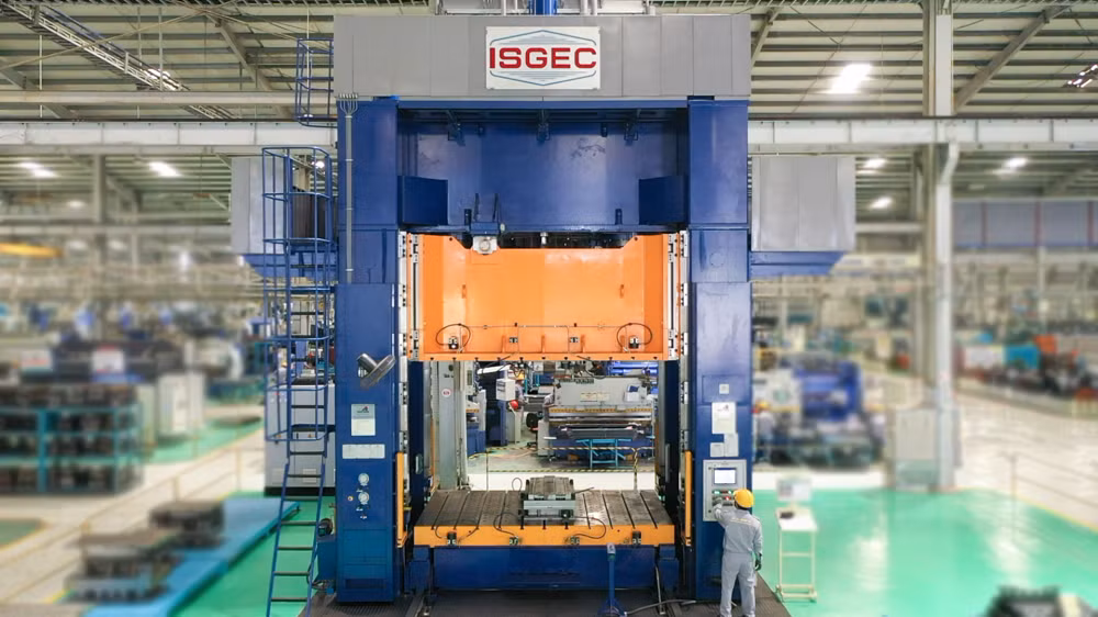 Máy ép thuỷ lực 1000 tấn.