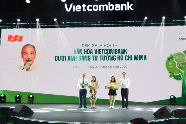 Ấn tượng hội thi “Văn hoá Vietcombank dưới ánh sáng tư tưởng Hồ Chí Minh” ảnh 5