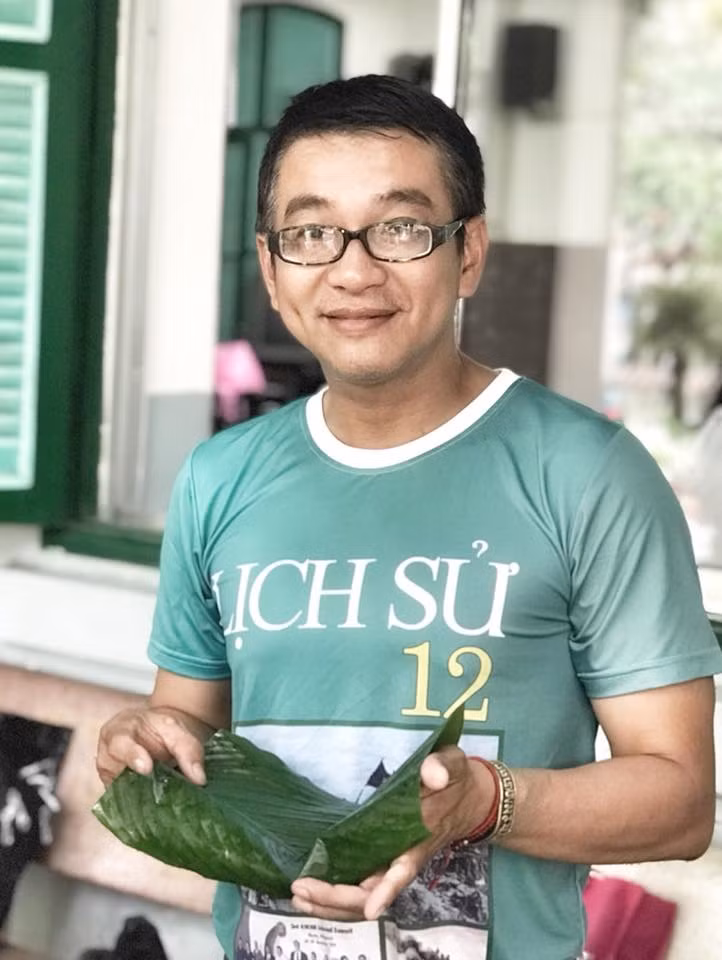Thầy Nguyễn Viết Đăng Du đã áp dụng phương pháp dạy học dự án hơn 3 năm đối với môn Lịch Sử. (Ảnh: Nhân vật cung cấp) Thầy Nguyễn Viết Đăng Du đã áp dụng phương pháp dạy học dự án hơn 3 năm đối với môn Lịch Sử. (Ảnh: Nhân vật cung cấp)