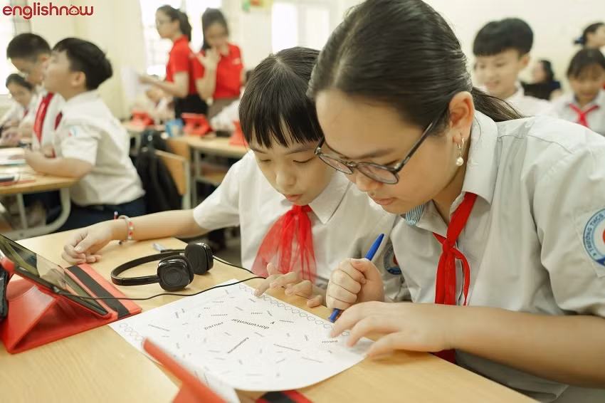 &nbsp;“Englishnow Phiêu lưu ký” mang lớp học thông minh đến với học sinh Hà Nội ảnh 1