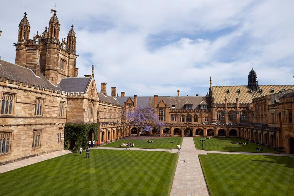 Đại học Sydney nổi tiếng khắp thế giới.