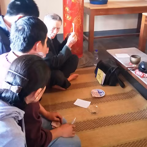 Lộn xộn ở khu di tích đền thờ thánh mẫu Liễu Hạnh ảnh 6 Lộn xộn ở khu di tích đền thờ thánh mẫu Liễu Hạnh ảnh 6