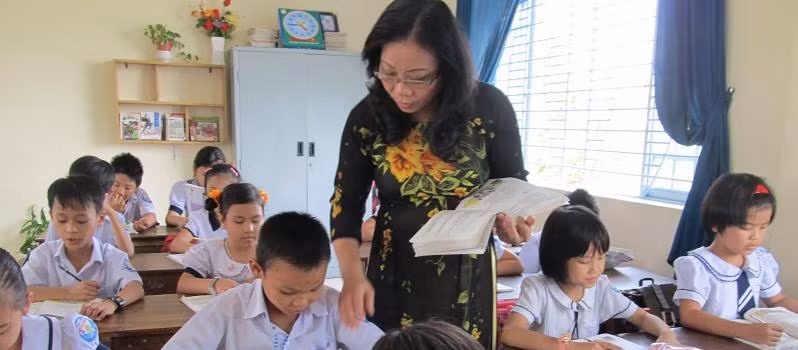 Tết đến xuân về, thầy giáo nói chuyện chữ “nhàn” của nghề dạy chữ! ảnh 1