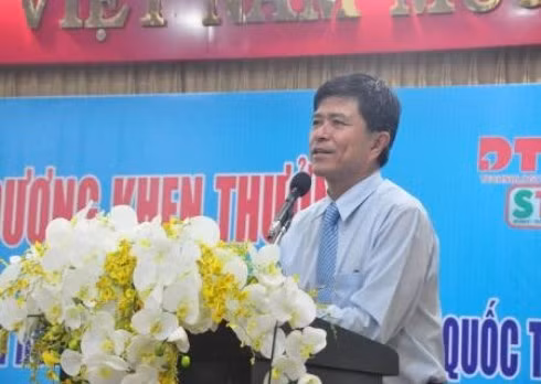 Phó Giám đốc Sở Giáo dục và Đào tạo TP.Hồ Chí Minh Nguyễn Văn Hiếu (ảnh: Sở GDĐT TP.HCM) Phó Giám đốc Sở Giáo dục và Đào tạo TP.Hồ Chí Minh Nguyễn Văn Hiếu (ảnh: Sở GDĐT TP.HCM)