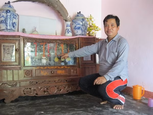 Những tấm huy chương ông giành được tại các cuộc thi do tỉnh tổ chức (Ảnh: Thanh Ba) Những tấm huy chương ông giành được tại các cuộc thi do tỉnh tổ chức (Ảnh: Thanh Ba)