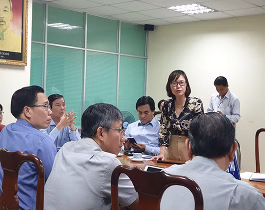 Thạc sĩ Lê Hồng Nga - Trung tâm Kiểm soát bệnh tật Thành phố Hồ Chí Minh phát biểu tại hội nghị (ảnh: P.L) Thạc sĩ Lê Hồng Nga - Trung tâm Kiểm soát bệnh tật Thành phố Hồ Chí Minh phát biểu tại hội nghị (ảnh: P.L)