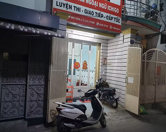 Cơ sở 3 (quận 11) của Trung tâm ngoại ngữ Ichigo (ảnh chụp tối ngày 27/2, P.L) Cơ sở 3 (quận 11) của Trung tâm ngoại ngữ Ichigo (ảnh chụp tối ngày 27/2, P.L)