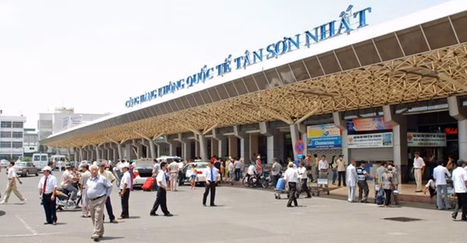 Ông Trần Đình Bá cho rằng, tiềm năng của Tân Sơn Nhất rất lớn, hoàn toàn có thể mở rộng để đáp ứng nhu cầu 80 - 90 triệu lượt khách/năm- ảnh nguồn Chinhphu.vn