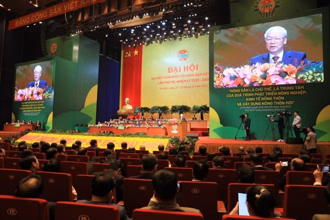 Tổng Bí thư Nguyễn Phú Trọng phát biểu chỉ đạo Đại hội. (Ảnh: Tuấn Anh/TTXVN) Tổng Bí thư Nguyễn Phú Trọng phát biểu chỉ đạo Đại hội. (Ảnh: Tuấn Anh/TTXVN)